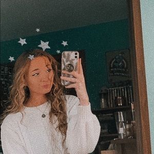 Meet your Posher, Maddie